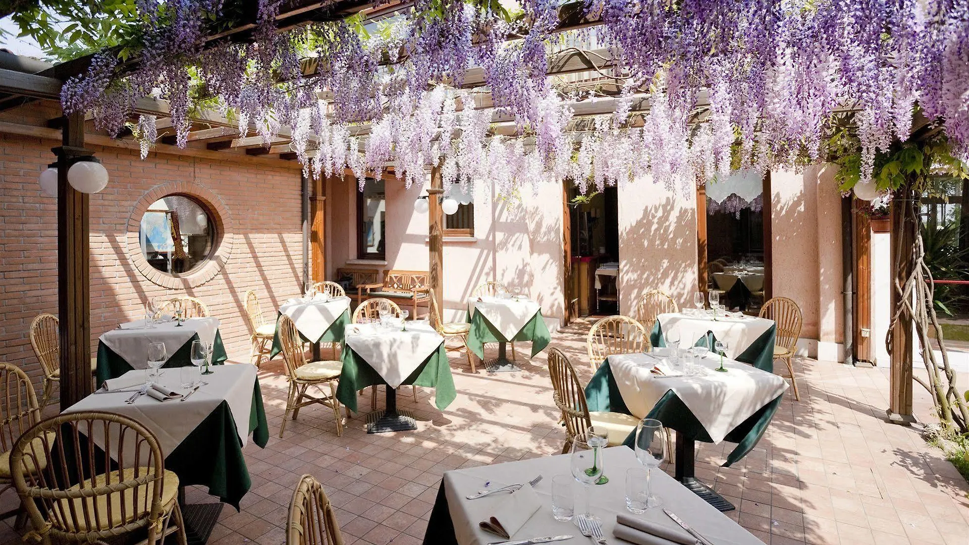 Hotel Relais Leon D'Oro Mirano 3*,